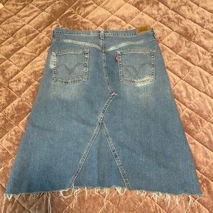 Levi’s denim midi skirt